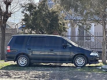 Honda Odyssey: 2000 г., 2.3 л, Автомат, Бензин at lalafo.kg Honda Odyssey: 2000 г., 2.3 л, Автомат, Бензин