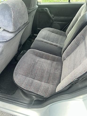 электронные скутера: Volkswagen Vento: 1993 г., 1.8 л, Автомат, Бензин, Седан — 10