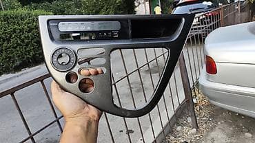 carplay android: Рамка климат контроль Toyota WiSh до рестайлинг Панель — 1
