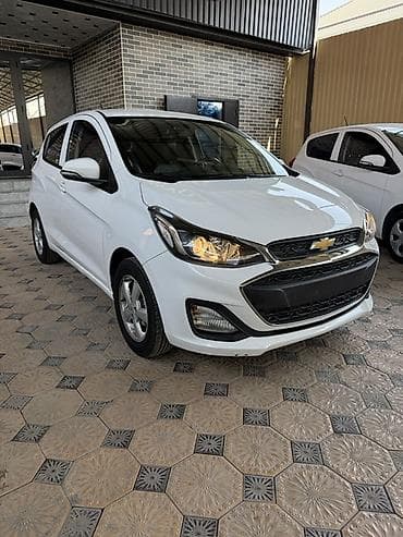 Продажа авто: Chevrolet Spark: 2020 г., 1 л, Автомат, Бензин, Хэтчбэк — 1