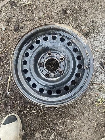 shadow line: Железные Диски R 15 BMW, Комплект, отверстий - 5 — 1