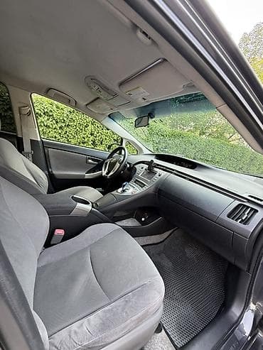 lexus 450d: Toyota Prius: 2012 г., 1.8 л, Вариатор, Гибрид, Лифтбек — 8