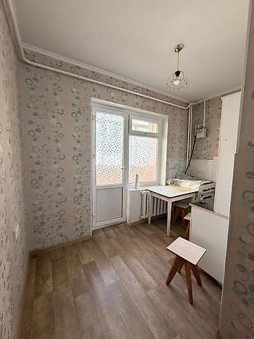 Недвижимость: 1 комната, 35 м², 104 серия, Тунгуч мкр 104 серия, 1 этаж, Старый ремонт — 6