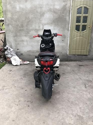 Мототехника: Скутер түрү 175 куб. см, Бензин — 2