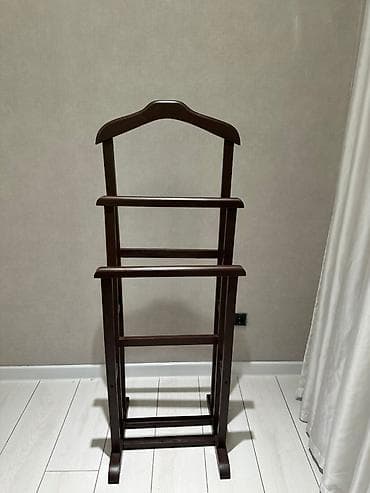 Напольная вешалка-стойка для одежды (валет)все вопросы по телефону!!!!