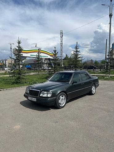 поддон на 124: Mercedes-Benz W124: 1994 г., 3.2 л, Автомат, Бензин, Седан — 4