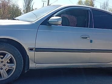 дэу матиз 1: Toyota Avensis: 1999 г., 1.6 л, Кол менен иштөөчү, Бензин, Седан — 4