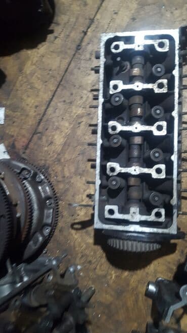 распредвал дэу нексия 8 клапанов: Renault логон 96 / 2008 головка распредвалом — 1