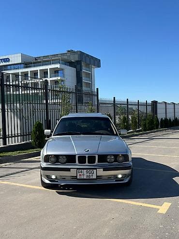 bmw 1994: BMW 5 series: 1992 г., 2.8 л, Механика, Бензин, Седан — 2