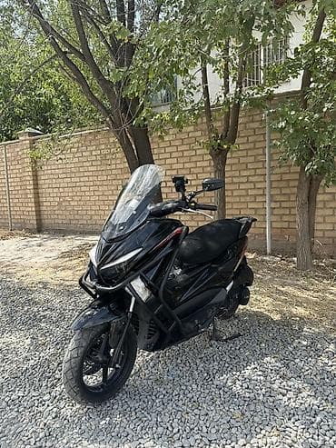Скутеры: Макси-скутер Yamaha, 180 куб. см, Бензин, Новый — 2
