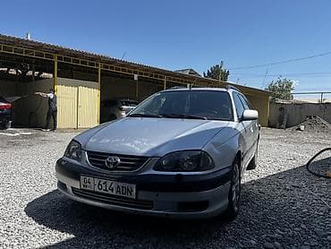 Транспорт: Toyota Avensis: 2002 г., 2 л, Механика, Бензин, Универсал — 4