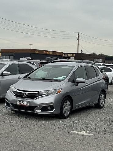 Honda Fit: 2019 г., 1.5 л, Вариатор, Бензин, Хэтчбэк