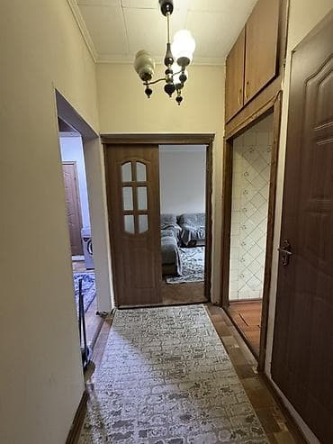 Сдаётся 3-комнатная квартира на длительный срок 🏠 📍 Район: Золотой