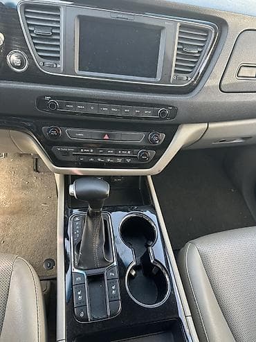 reno master: Kia Carnival: 2019 г., 2.2 л, Автомат, Дизель, Минивэн — 8