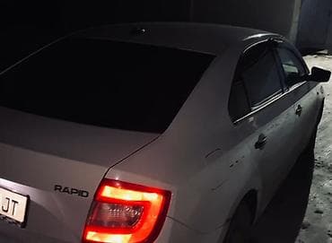 suzuki splash: Skoda Rapid: 2017 г., 1.6 л, Механика, Бензин, Седан — 3