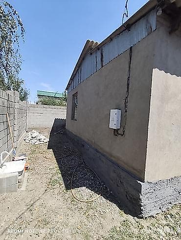 🏡 СРОЧНО! Продаётся 3х-комнатный дом в ж/м Ак-Ордо! 📐 Площадь дома: 46