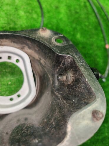 машинна: Топливный бак Subaru Б/у, Оригинал, Япония — 3