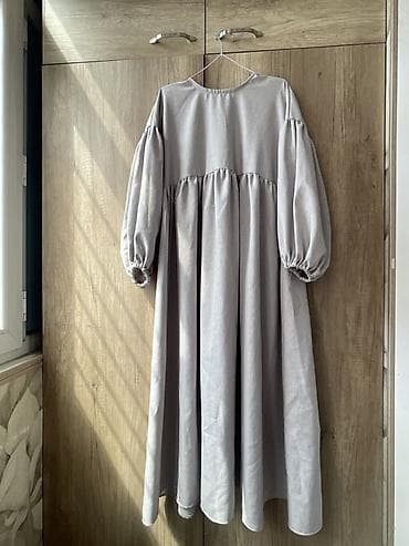 Личные вещи: Намазник стиле oversize, однотонное, светло‑серого цвета. - Силуэт — 1