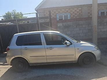 мега авто: Mazda Demio: 2004 г., 1.3 л, Автомат, Бензин, Хэтчбэк — 2
