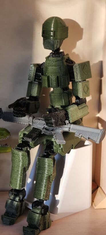игрушечный пистолет: 🔥💯💯🔥 пехотинец 27 см распечатанный на 3D принтере новый,может принять — 2