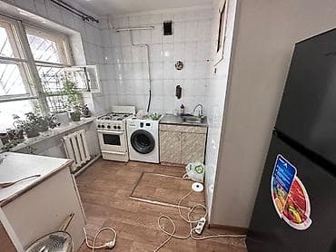 2 room: 2 комнаты, 43 м², Хрущевка, 1 этаж, Старый ремонт — 2