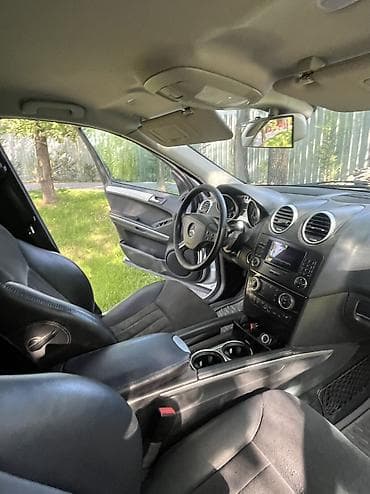 гаражный распродажа: Mercedes-Benz ML-Class: 2007 г., 3.5 л, Автомат, Бензин, Кроссовер — 4