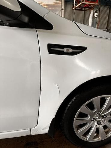 кызыл кия кыз: Kia Rio: 2015 г., Кол менен иштөөчү, Бензин, Седан — 4