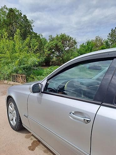 Транспорт: Mercedes-Benz E-Class: 2002 г., 2.6 л, Автомат, Бензин, Седан — 3
