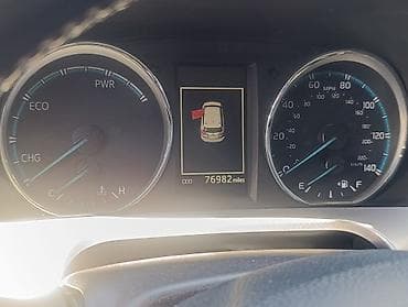 авто каран: Toyota RAV4: 2017 г., 2.5 л, Вариатор, Гибрид, Кроссовер — 8