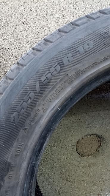 Автомобильная шина с маркировкой 255/55 R19 предназначенная для