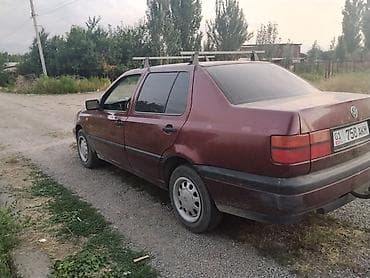 корзина на авто: Volkswagen Vento: 1993 г., 1.8 л, Механика, Бензин, Седан — 3