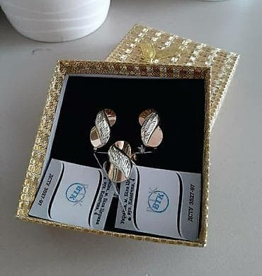 Серебро под золото 925 пробы
Размеры имеются
Есть доставка
Цена 2600