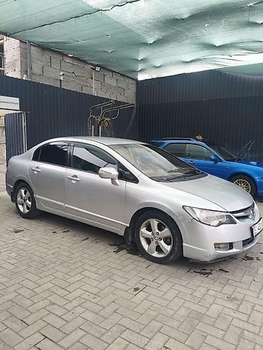 01: Honda Civic: 2008 г., Механика, Бензин, Седан — 6