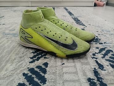 велосипед спортивный: Футбольные бутсы/сороконожки Nike с носком-манжетой. - Тип: футзал/TF — 3