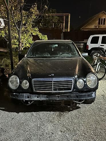 подстаканник ауди а6 с5: Mercedes-Benz E-Class: 1996 г., 3.2 л, Автомат, Бензин, Седан — 2