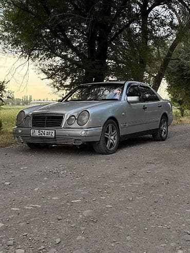капот w203: Mercedes-Benz E-Class: 1996 г., 3.2 л, Автомат, Бензин, Седан — 2