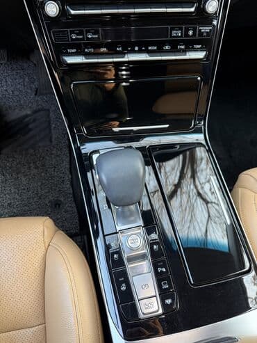 срочно продаю в связи с переездом: Kia K7: 2020 г., 2.4 л, Автомат, Гибрид, Седан — 9