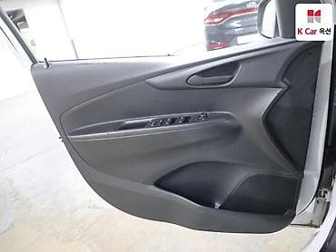 sprinter 2 7: Chevrolet Spark: 2016 г., Автомат, Бензин, Хэтчбэк — 4