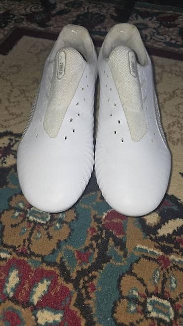 Бутсы: Футбольные бутсы PUMA King (модель без шнурков) Состояние б/у хорошее — 2