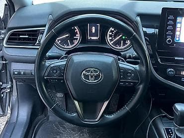 Toyota Camry: 2021 г., 2.5 л, Автомат, Бензин, Седан — 9