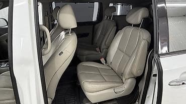 минвены: Kia Carnival: 2017 г., 2.2 л, Автомат, Дизель, Минивэн — 6
