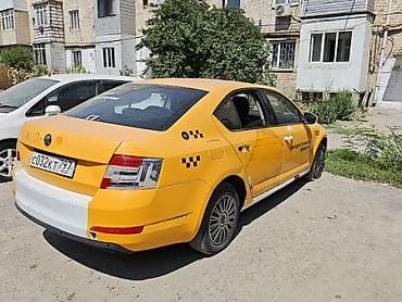 багаж адиссей: Skoda Octavia: 2016 г., 1.6 л, Автомат, Бензин, Седан — 1