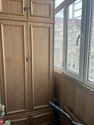 Шкафы: Шифоньер, шкаф для одежды, Б/у, Прямой, Дерево — 2