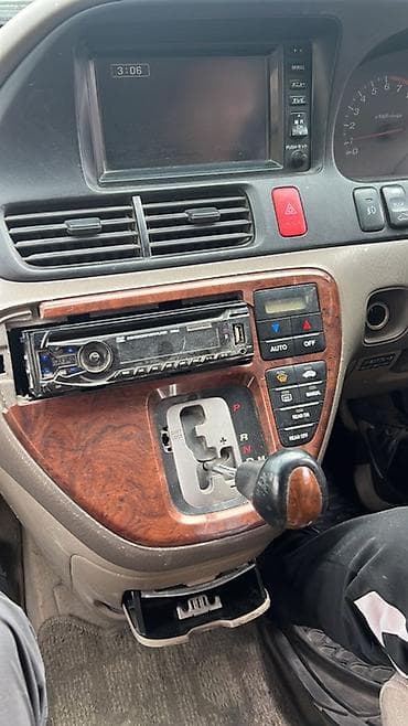 авто lexus lx 570: Honda Odyssey: 2001 г., 2.3 л, Автомат, Бензин, Минивэн — 3