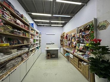 дордой продаю: Продажа бутиков В торговом центре, 15 м², 2 этаж — 3