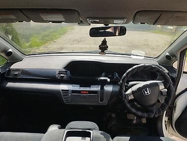 авто из киргистана: Honda Edix: 2004 г., 1.7 л, Автомат, Бензин, Минивэн — 6