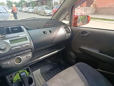 срв 2012: Honda Jazz: 2007 г., 1.4 л, Вариатор, Бензин, Хэтчбэк — 3