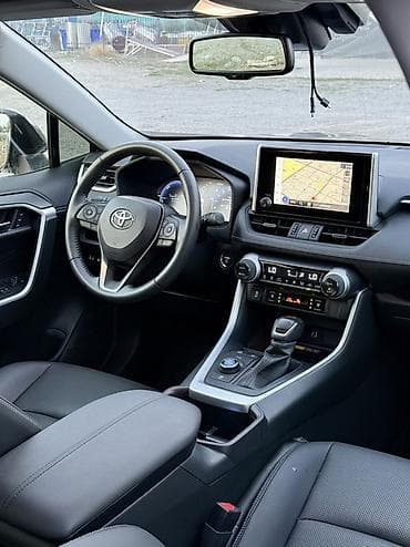 японские диски: Toyota RAV4: 2023 г., 2 л, Вариатор, Бензин, Кроссовер — 7