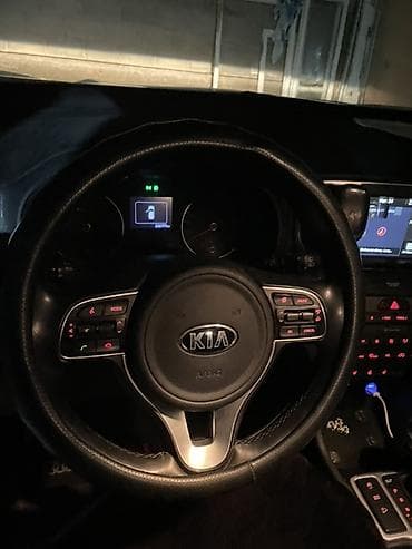 mitsubishi lancer: Kia Sportage: 2018 г., 1.7 л, Автомат, Кроссовер — 3