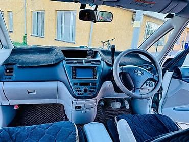 Toyota Opa: 2001 г., 1.8 л, Автомат, Бензин, Хэтчбэк — 9